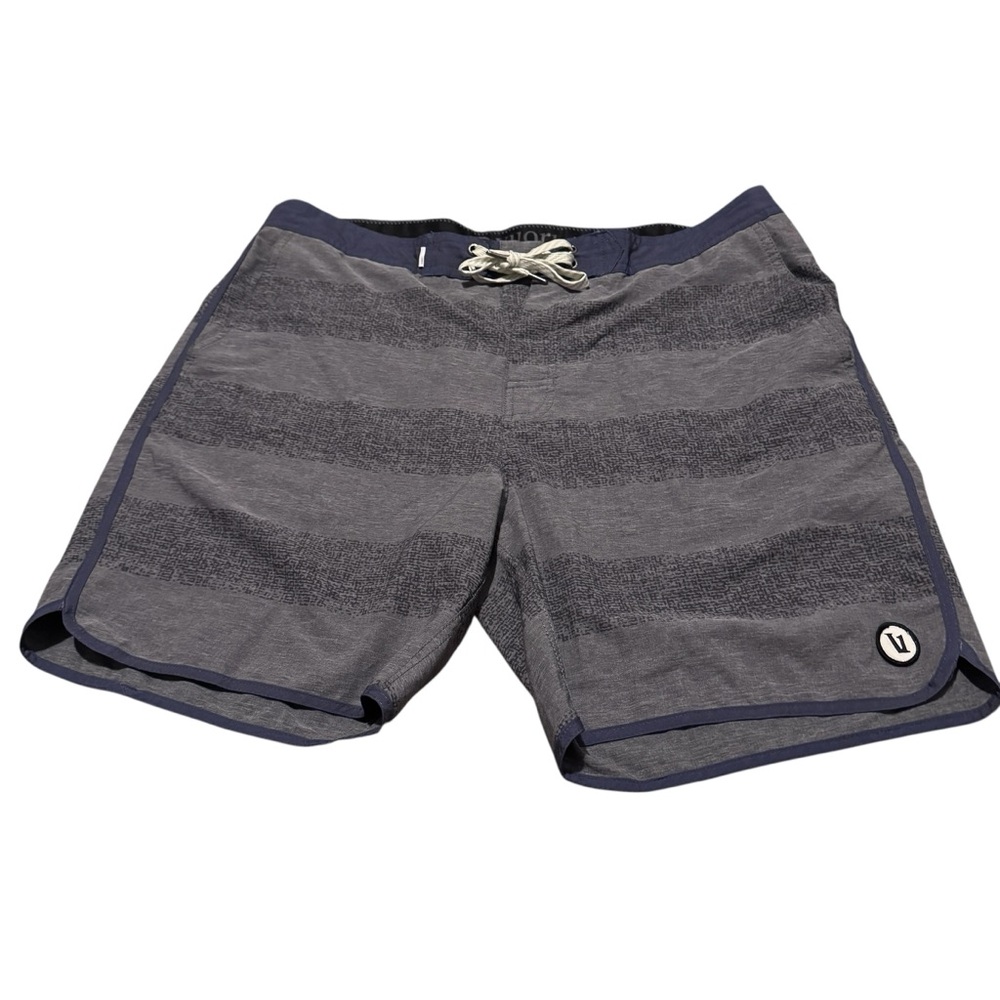 Vuori Cruise Men's Striped Gray Board Shorts 7” unlined beach swim trunks active
